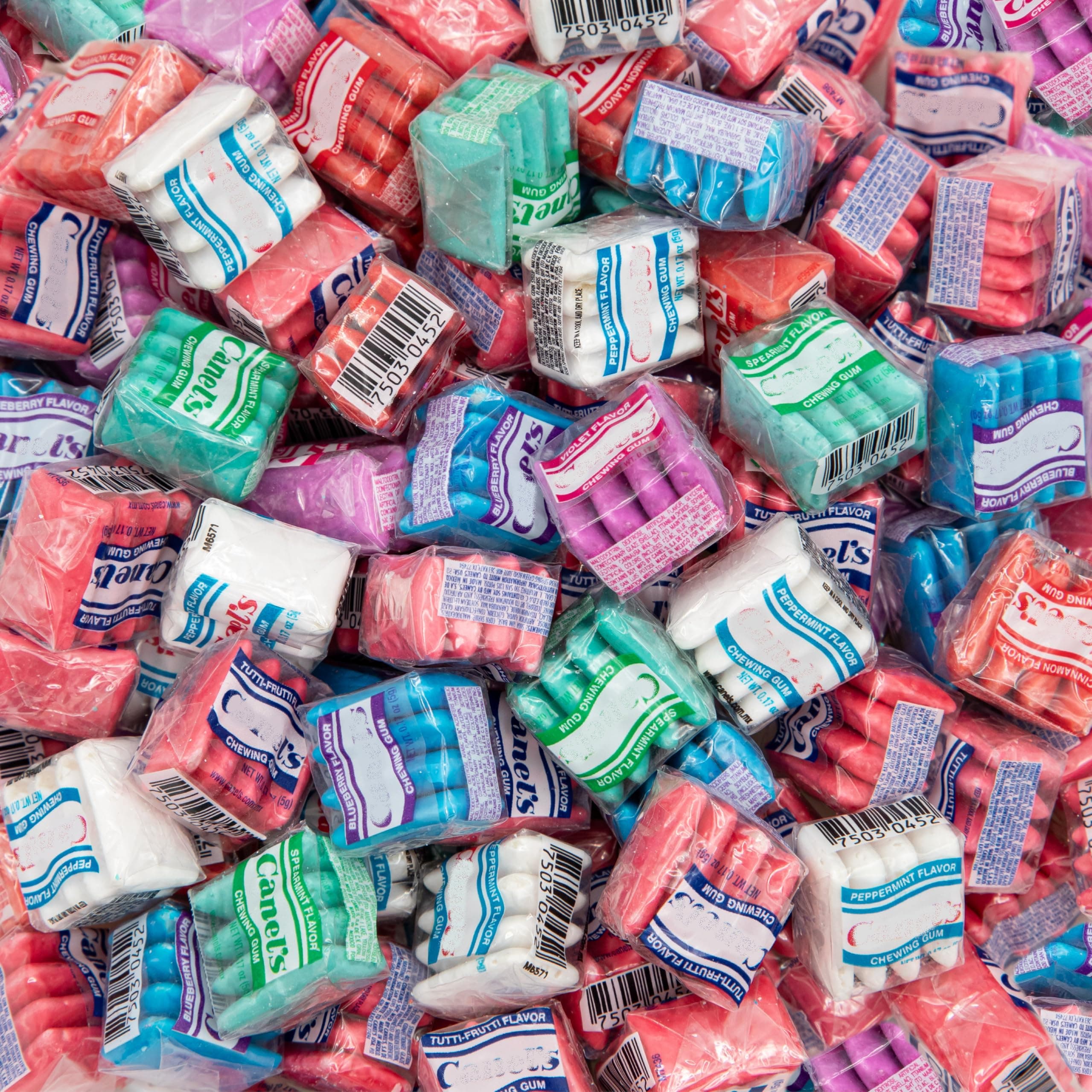 Mexican Chewing Gum | 1.5-Pound Bag | Assorted Flavors | 135 Individually Wrapped Mini Packs | Mint, Cinnamon, Fruit & Floral Flavors | Gum Bulk for Easter Eggs Fillers, Office & Travel