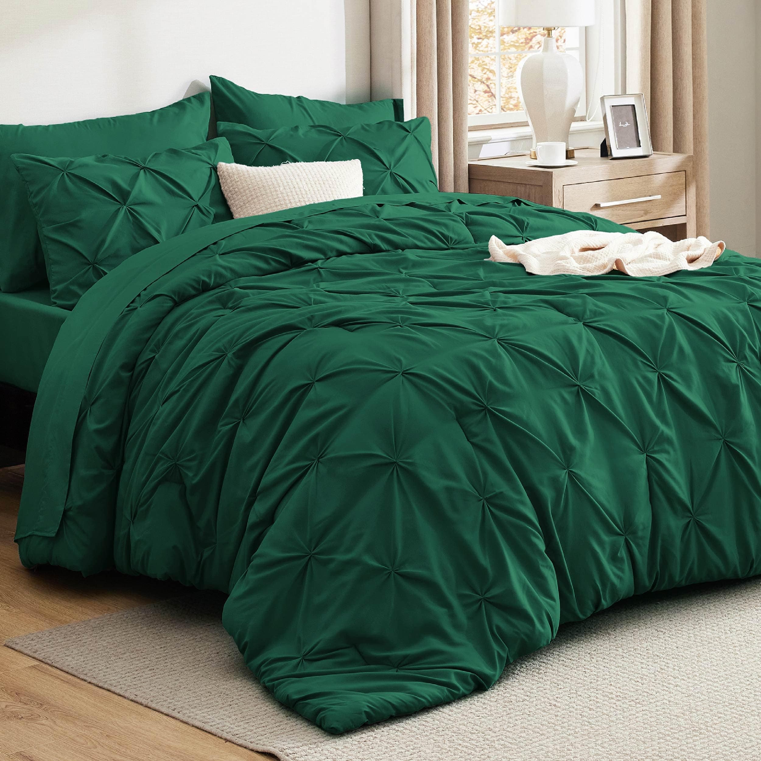 Bedsure King Size Comforter Set Dark Green - Bed in a Bag King Size 7 Pieces, GentleSoft™ Pintuck Bed Set Gift for Family, Pinch Pleat Dark Green Comforter with Sheets, Pillowcases & Shams