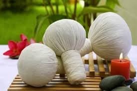 Thai Spa Herb Hot Compress Massage Ball Relaxing Aromatherapy Large Size 200g.