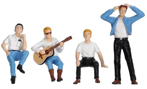 Motorhead Miniatures 949 Hot Rodders #3 1-24 Scale Model