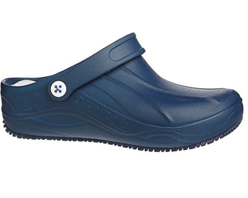 oxypas 'smooth' washable anti slip static nursing clog suitable for doctors nurses and all medical professionals