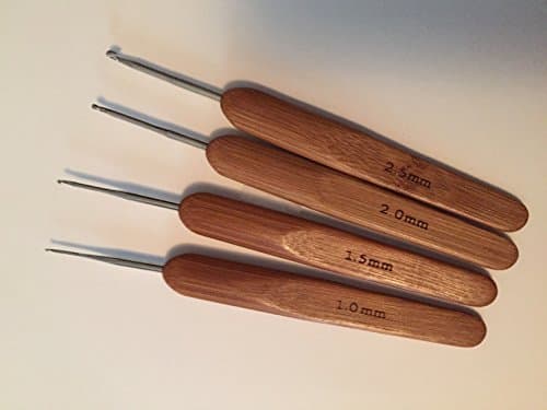 Fern Hollow 4 pc Small Bamboo Tatting Hook Set