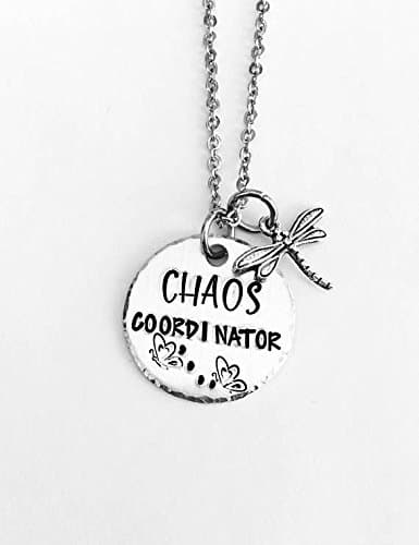 Superwoman - problem solver - Chaos Coordinator - power women