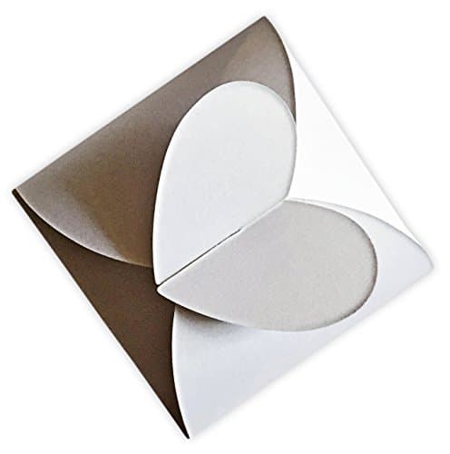 Pearl White Treat Box with Heart Top Closure