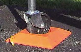 Marine Technologies (SA-6200 Trailer Dock for Jack Stand