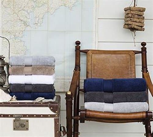 Supreme Hygro® bath towel(Black)