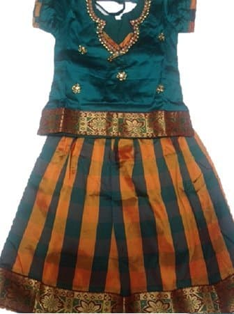 2-3 yr old Girls Pavadai set