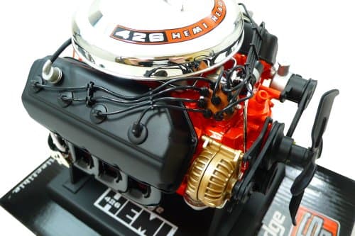 Dodge Hemi 426 Model Engine - Diecast 1:6 Scale Motor