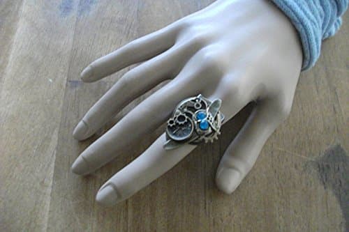 Statement punk ring with gears and a owl head by JuSal08