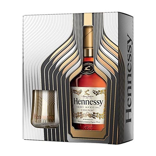 Hennessy VS Cognac 70cl Gift Pack + 2 Branded Glasses