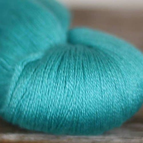 Fyberspates Scrumptious Lace 520 Azure