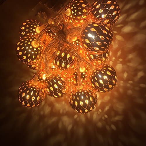 EaseeTop LED Globe String Lights Battery Operated Rope Light Fairy Christmas Decorative Lights Moroccan Lamp 20 Hollow Balls Warm White Lighting for Indoor or Outdoor Home Decoration