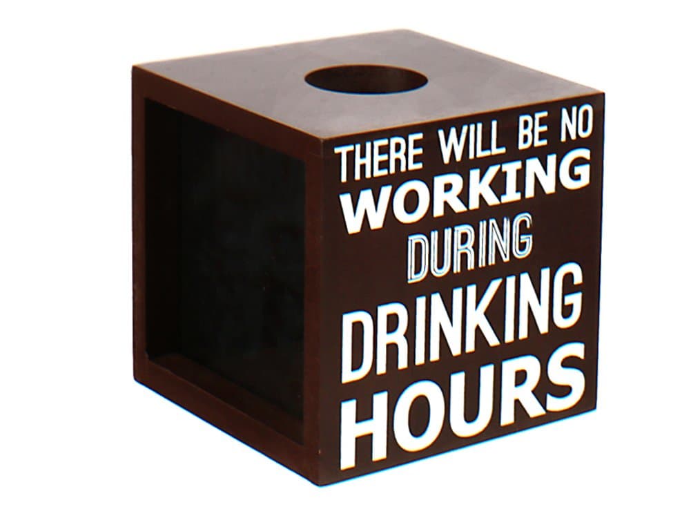 Wooden Beer Bottle Cap Holder (Brown)