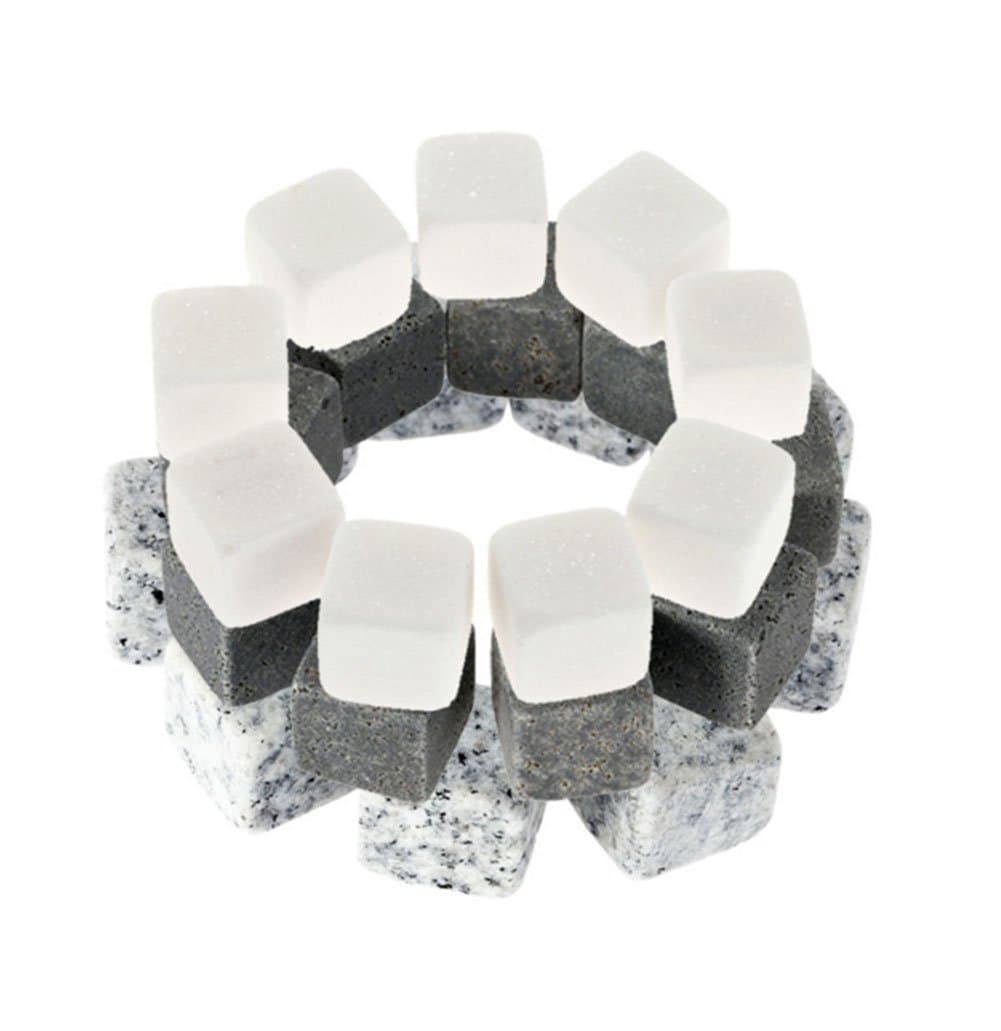 Whiskey Chilling Stones Reuseable Ice Cubes Rocks 6Pcs or 9Pcs Granite Drinking Stones Velvet Pouch (Streaks, Set of 9pcs)