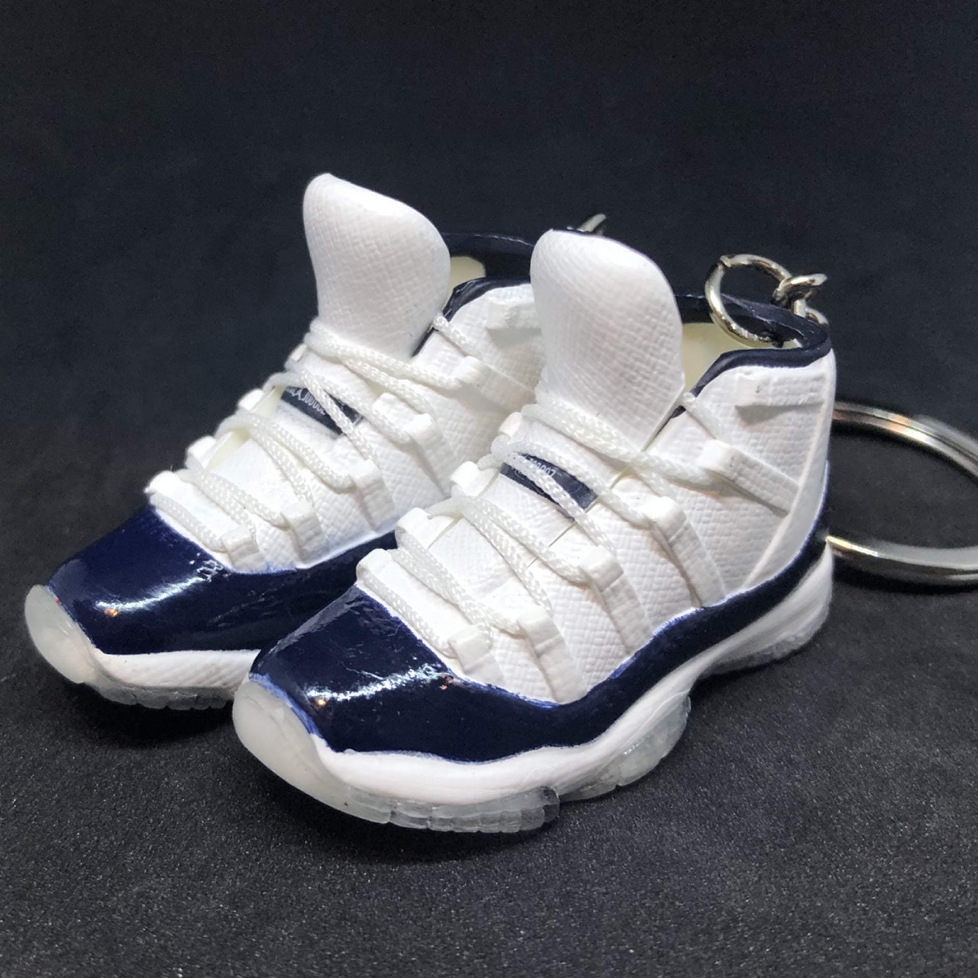 Pair Air Jordan XI 11 High Retro Win Like 82 Navy Blue Sneakers Shoes 3D Keychain 1:6 Figure