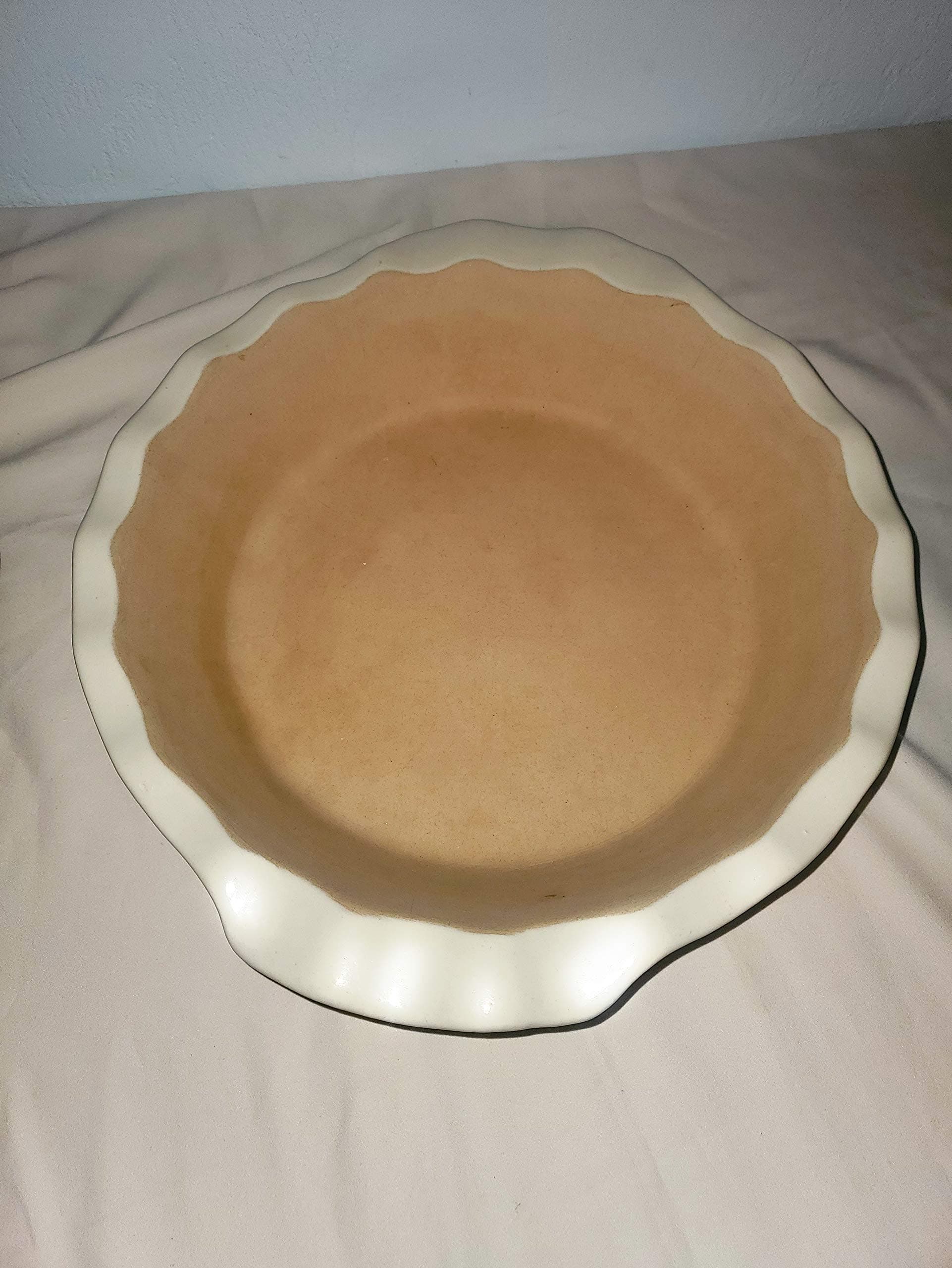 The Pampered Chef New Traditions Deep Dish Pie Plate - Vanilla