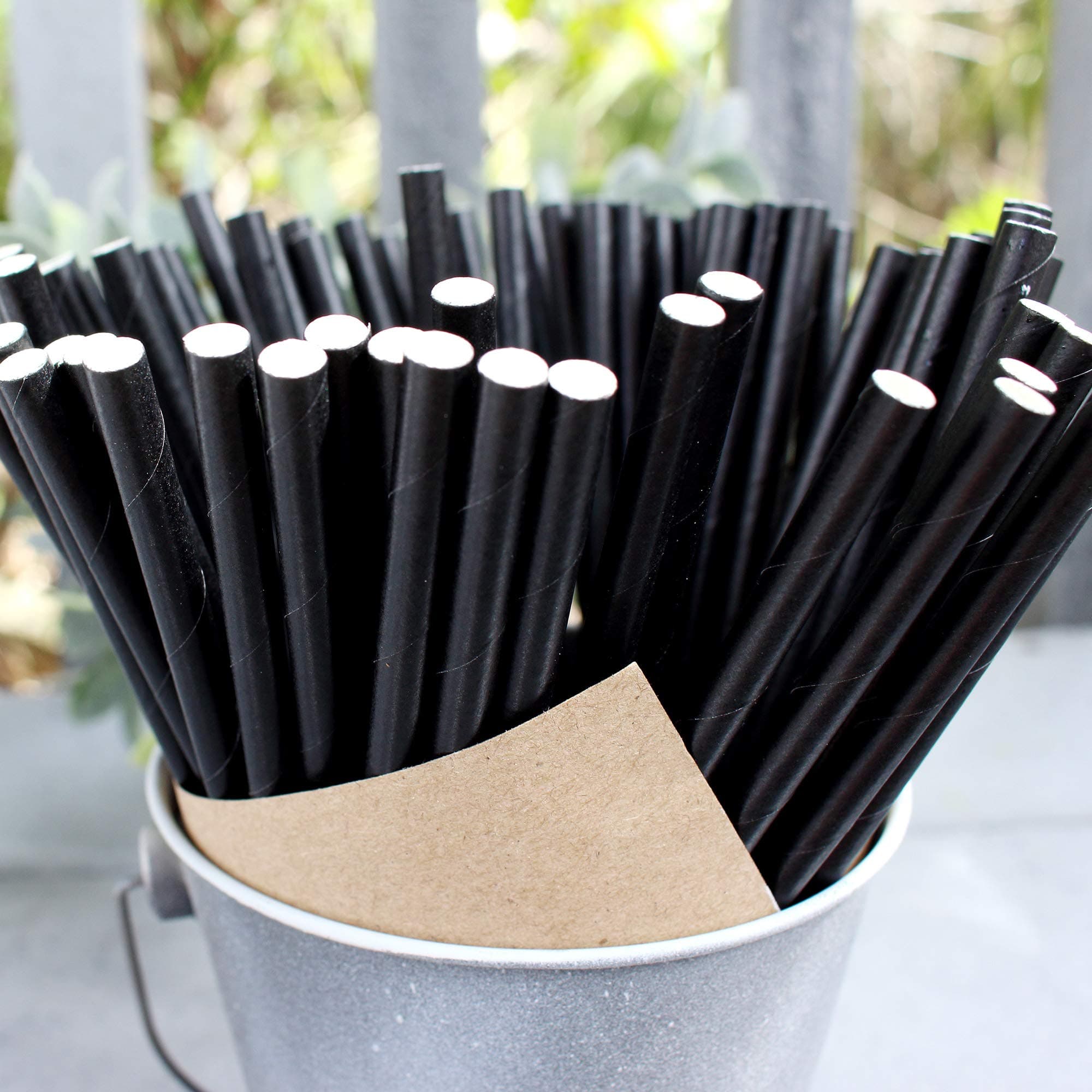 The Spice Lab 500 Drinking Eco-Friendly Biodegradable Paper Straws - Black - 500 Count - 7.75", 6mm for Juice, Shakes, Cocktail, Tea, Soda, Milkshakes, Smoothies & Parties