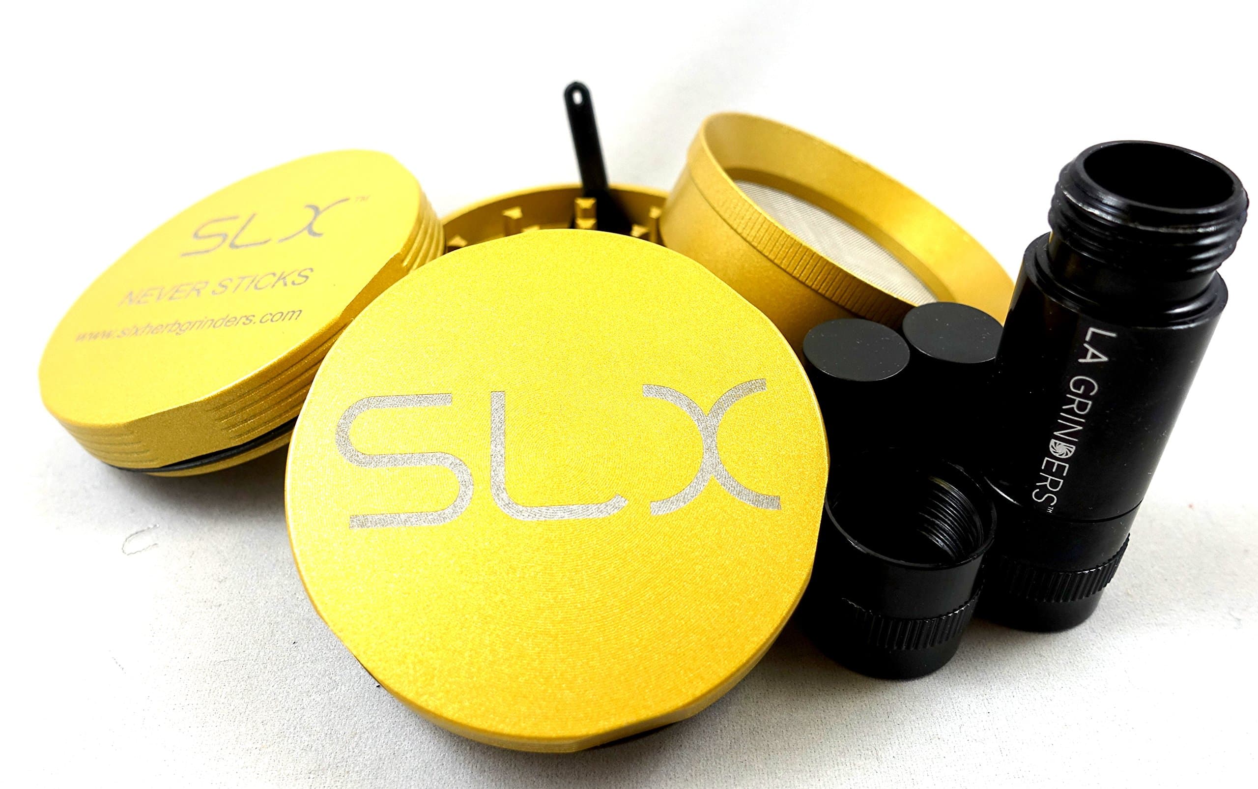 SLX Version 2.0 Yellow Gold Non-Stick 4 Piece Grinder - 2 Inch with La Grinders Pollen Press
