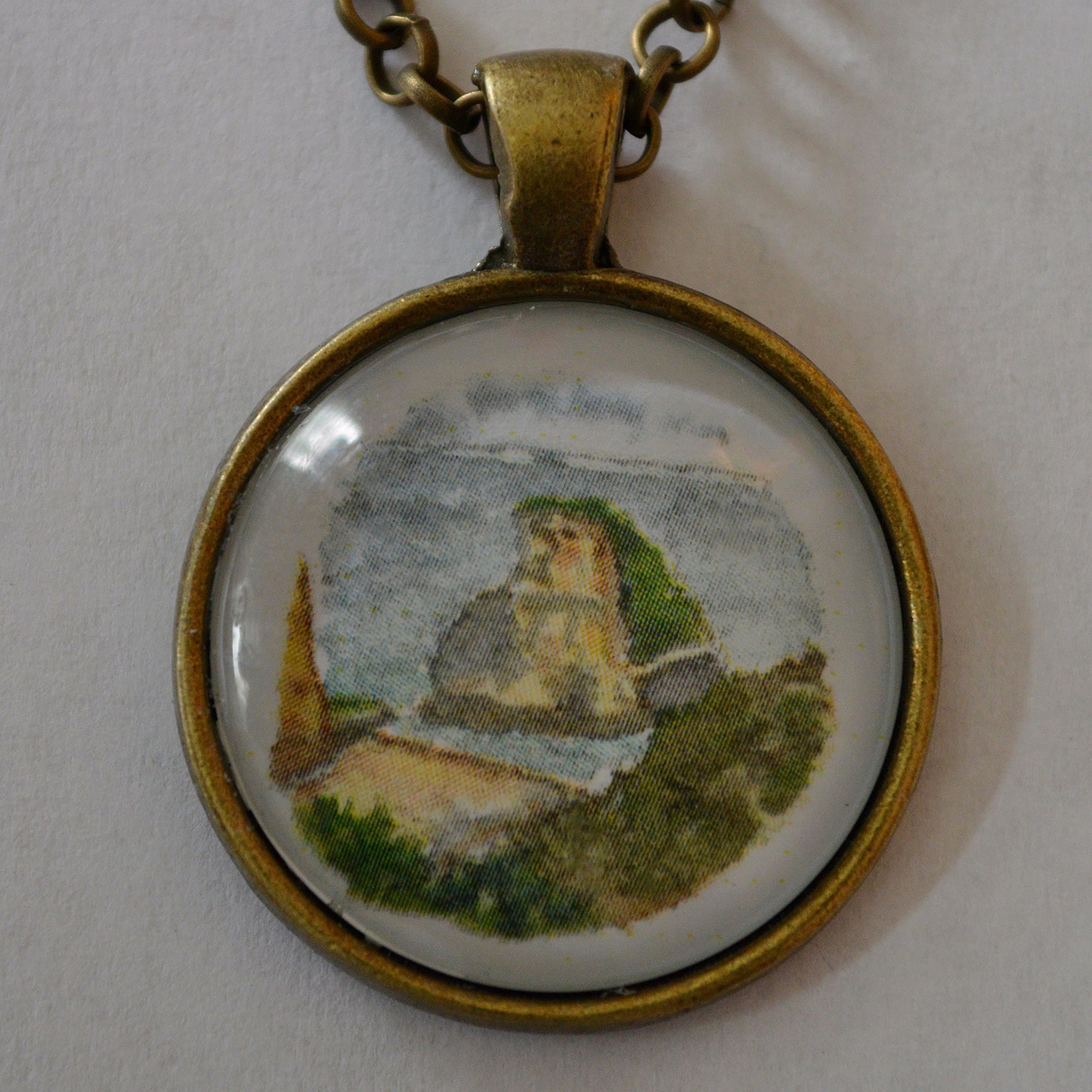 Shark Fin Cove Pendant Necklace