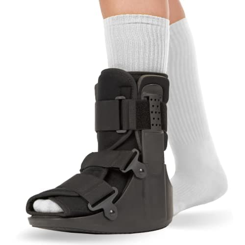 Short Broken Toe Boot for Fracture Recovery-S by BraceAbility