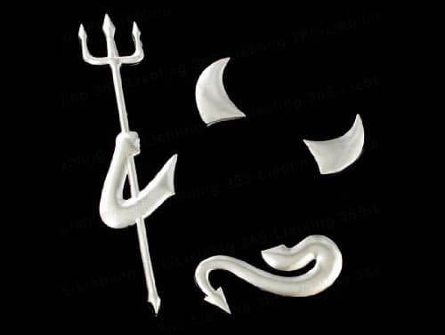 RK-PY6C-ZN5B 3D Chrome Devil/Demon Car Emblem Sticker Decal Badge Kit