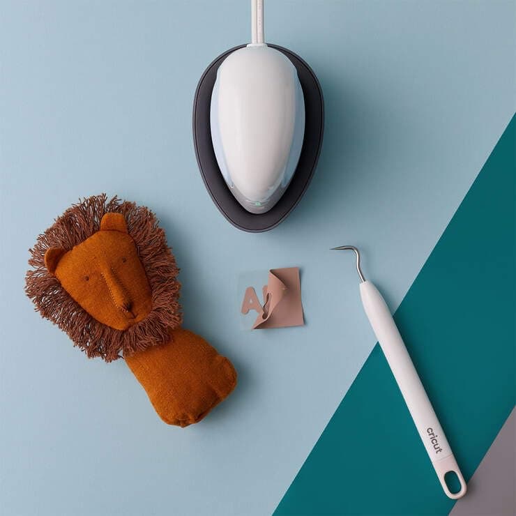 Cricut EasyPress Mini | Zen Blue | Compact Heat Press for Iron On Vinyl (HTV), Infusible Ink and Sublimation