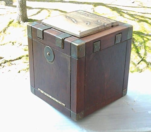 WormWood a puzzle box
