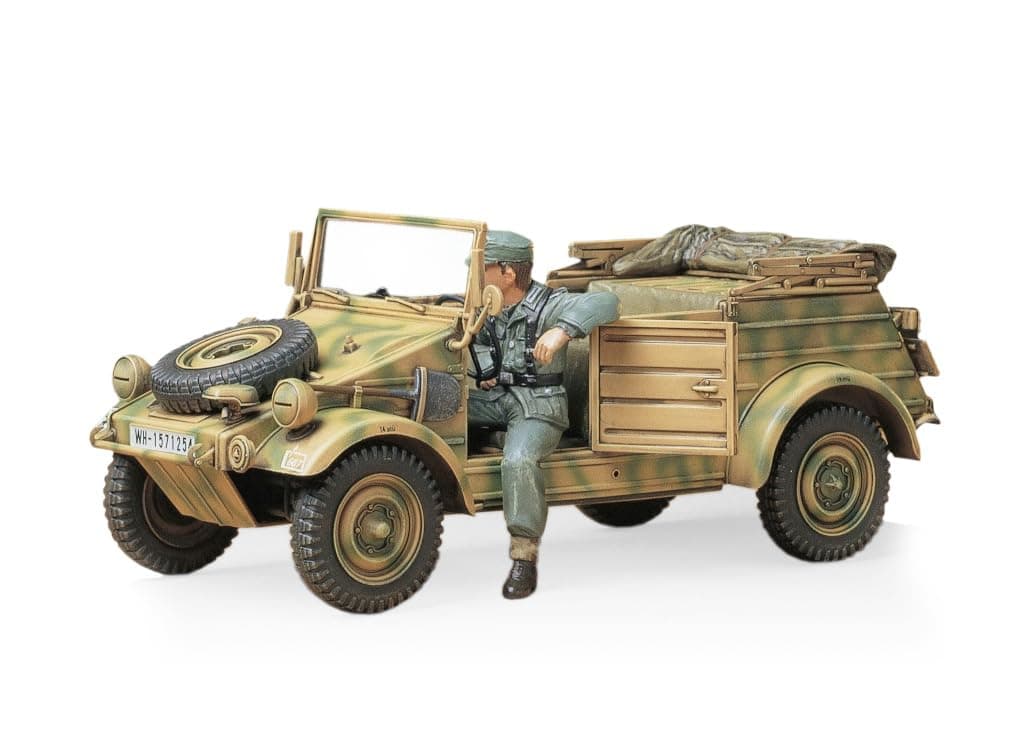 35213 1/35 German Kubelwagen Type 82 Plastic Model Kit