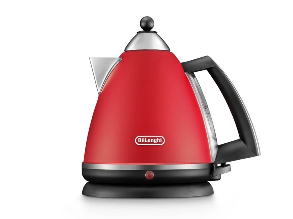 De'Longhi Argento Pyramid Kettle - Red.