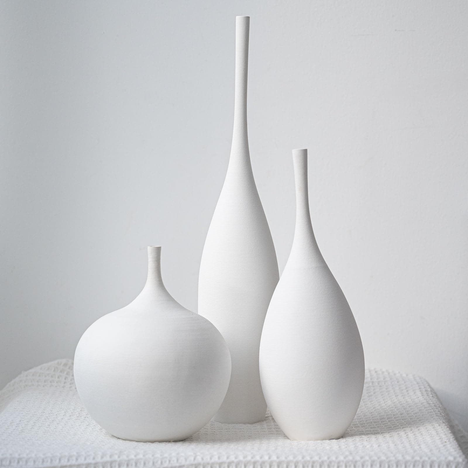 White Ceramic Vase Set of 3 Modern Boho Wabi-Sabi Decorative Aesthetic Vases for Centerpieces Pampas Matte Minimalist Vase for Living Room Table Shelf Home Decor Mom Gifts