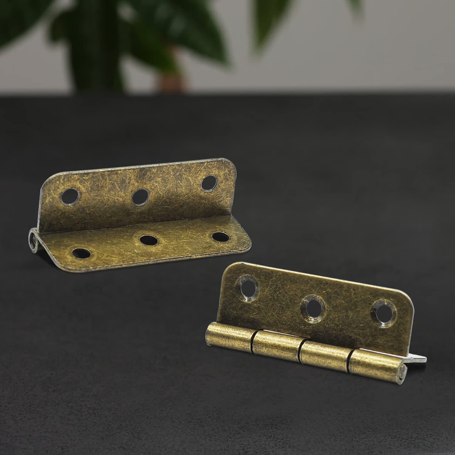 6 Pieces Retro Door Hinges 2 Inch Foldable Butt Hinges Thickened Wooden Door Hinge with 38 Pieces Antique Hinge Screws for Furniture Cabinet Drawers Wooden Box (Antique Bronze)