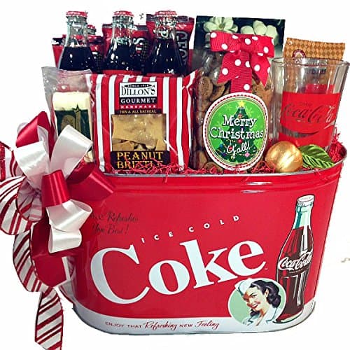 Classic Christmas Georgia Gift Basket