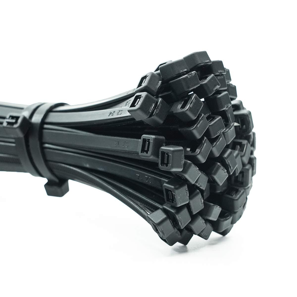 ERKO Cable Ties Black 150 x 2,5 mm Small 100 Pieces Chemical Resistant, 18lbs Tensile Strength, Professional Zip Tie Wraps