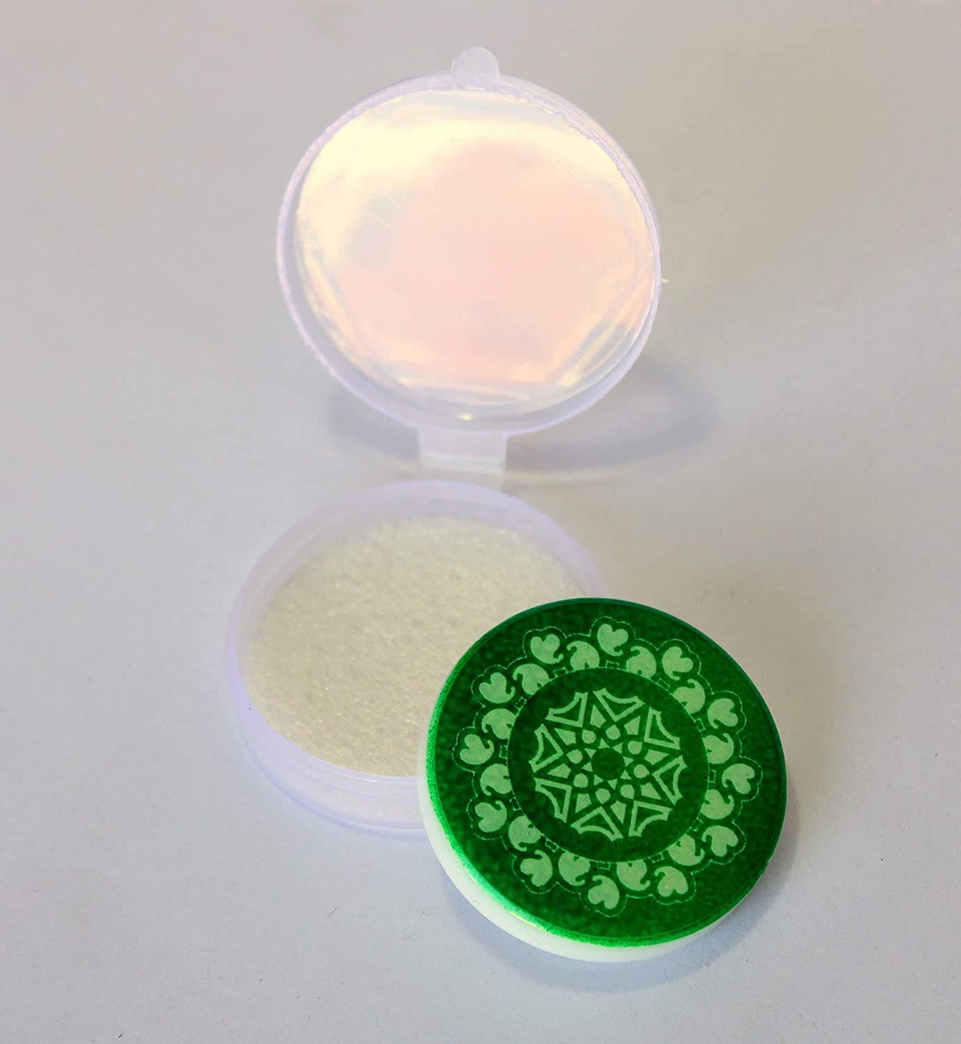 StonKraft Carrom Board Game Striker With Case - Pack Of 1 | Assorted Color 4.1 Cm Multi