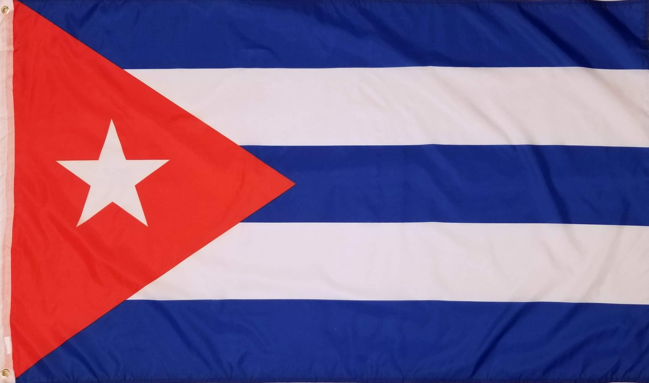 3x5 Cuba Flag with 100% Polyester Fabric, Two Brass Grommets, and Double Stitched Edges, 3x5 Foot Cuban Flag with Vibrant Colors, 3x5 Flag of Cuba