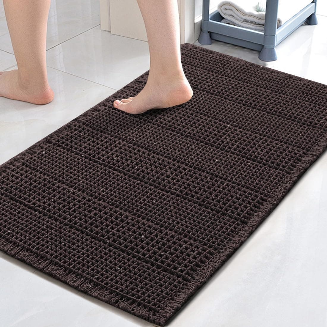 H.VERSAILTEX Upgraded Waffle Bath Mat Super Absorbent Non Slip Bath Rugs for Beside Tub, 20" x 32", Chocolate