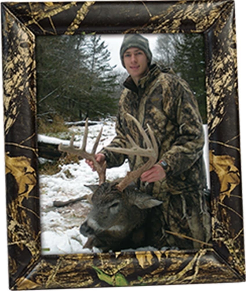 Weber's 8X10 Leather Picture Frame - Mossy Oak Break Up