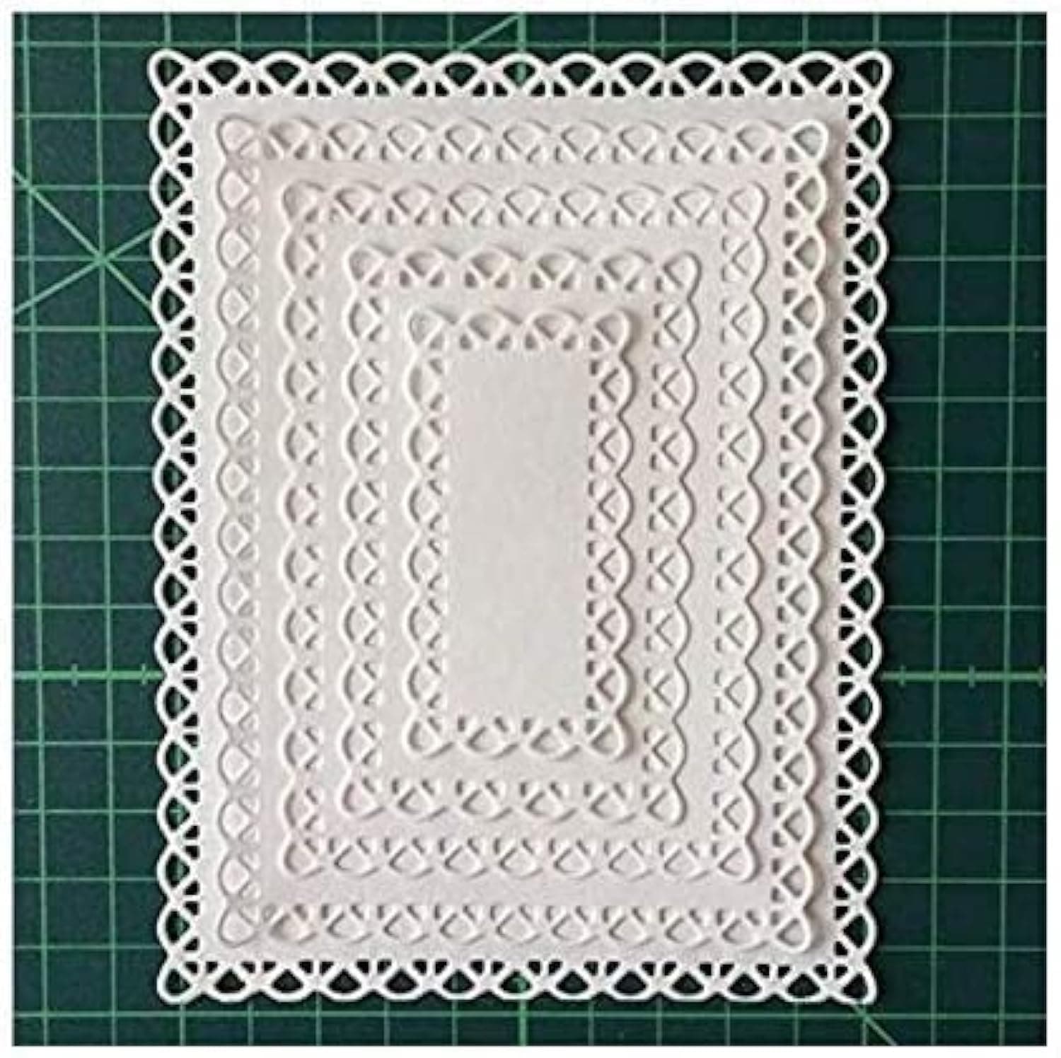 Nested Stitched Scallop Rectangle Frame Cutting Dies, Metal Cutting Dies Stencils DIY Etched Dies Craft Paper Card Making Scrapbooking Embossing 10.7X13.9 cm (Rectangle Frame)
