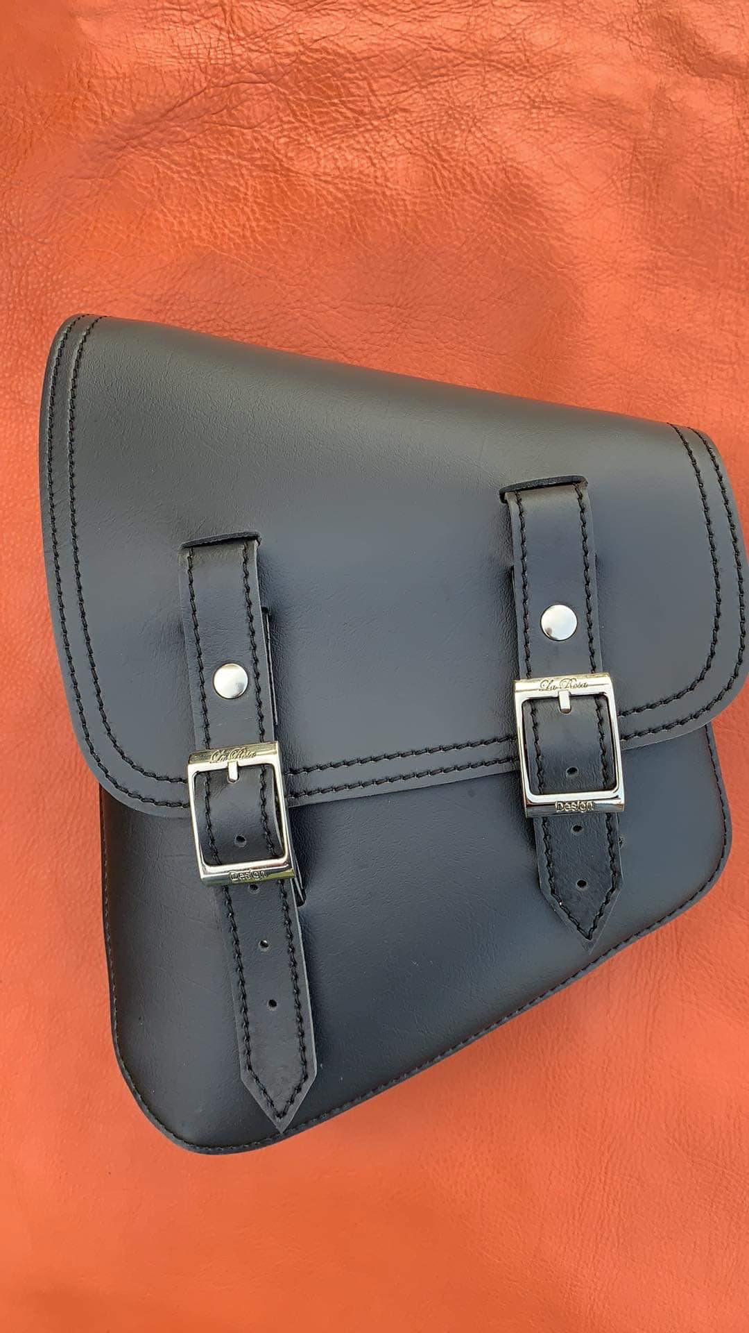 H-D All Softail & Rigid frames Left Side Solo Saddle Bag Swingarm Bag Black Plain