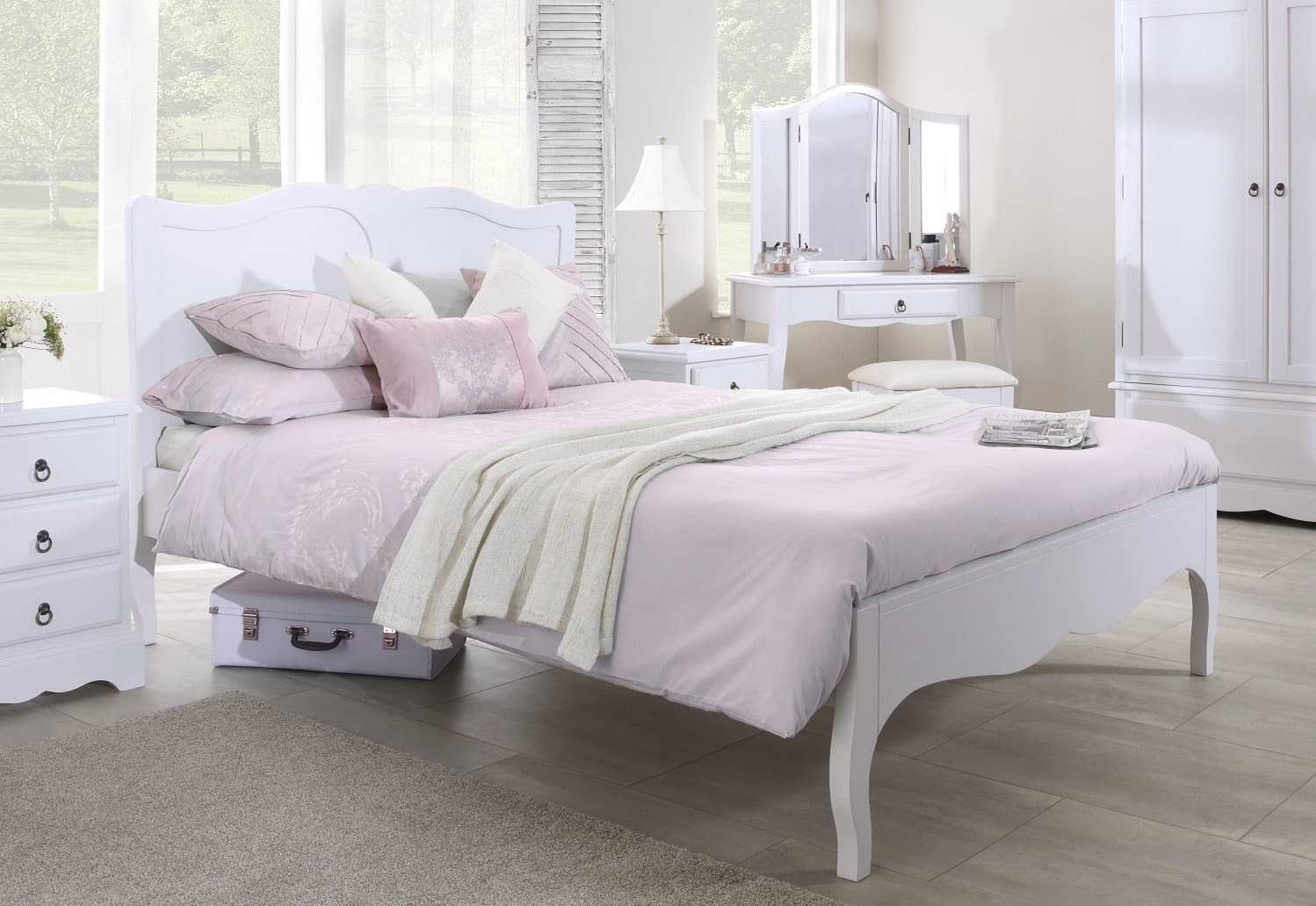 Romance White King Bed 5ft, Stunning French bed frame, Quality king size bed (true white)