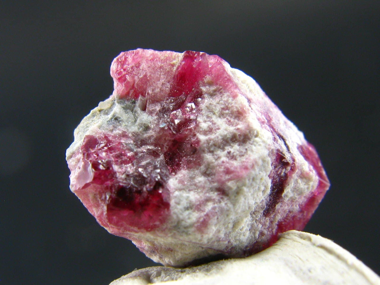 Rare Gem Bixbite Red Emerald Beryl Crystal From Utah USA - 4.95 Carats