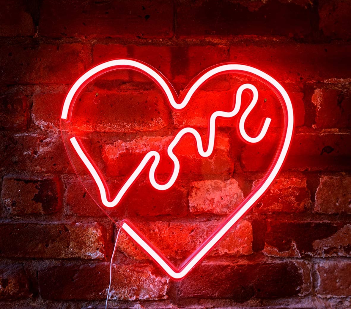 Isaac Jacobs 14" x 14" inch LED Neon Red “Love” Heart Wall Sign For Cool Light, Wall Art, Bedroom Decorations, Home Accessories, Party, and Holiday Decor: Powered by USB Wire (HEART)