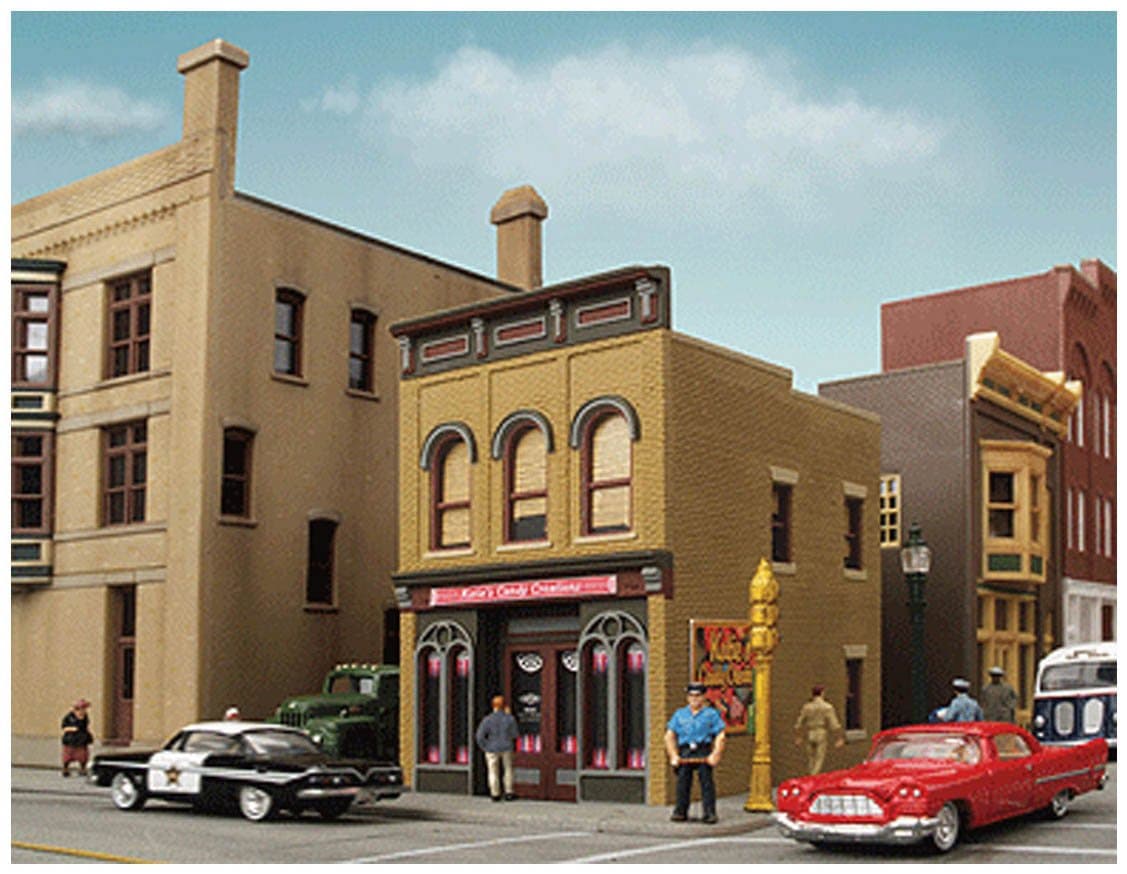 Built-ups Katie's Candy Creations 1:87 HO Scale Miniature Toy Building for City Streets, Adults, Unisex