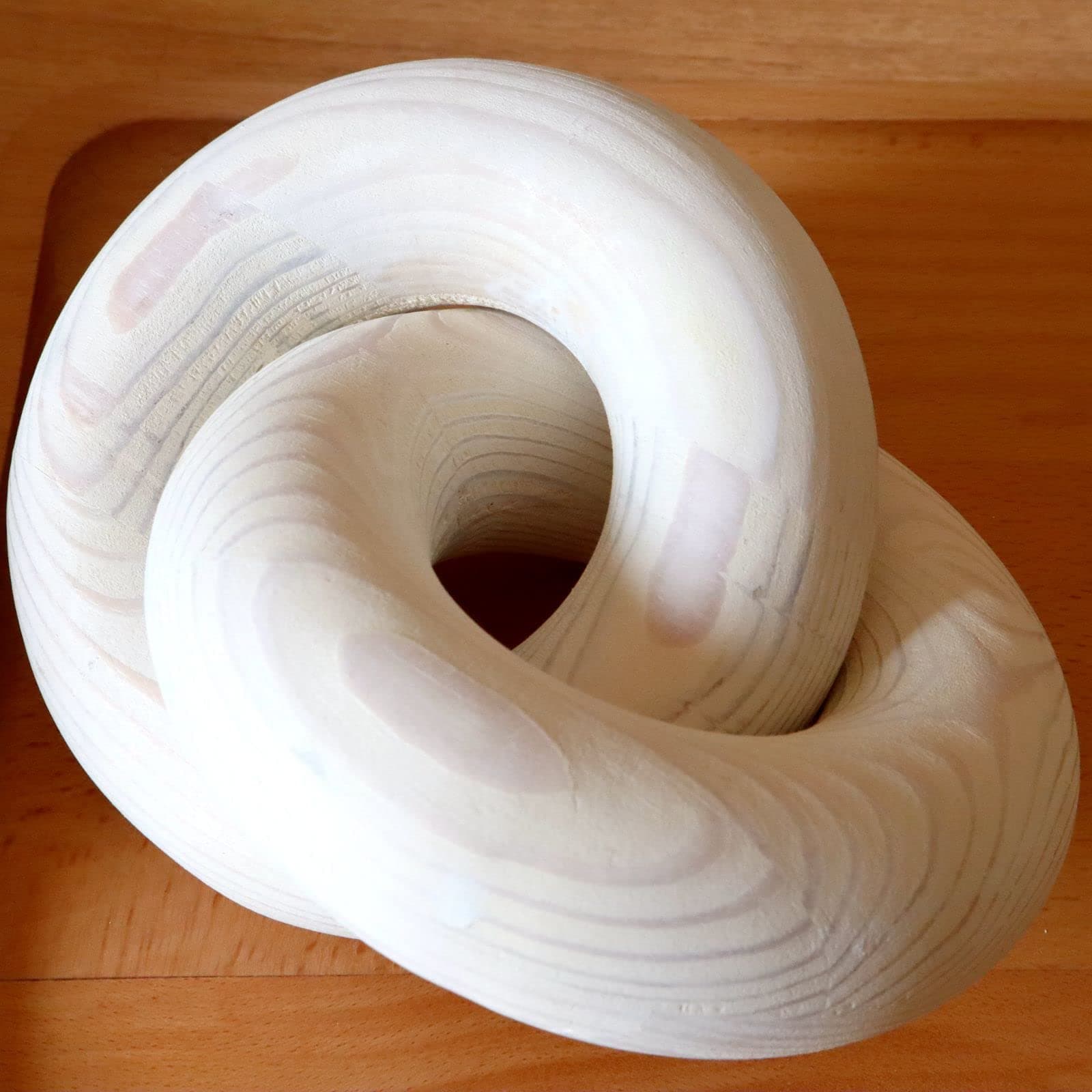 HMASYO Large 2-Link Wooden Chain Decorative Object, Hand Carved Boho Knot for Living Room, Bedroom, Coffee Table, Fireplace Shelf - Farmhouse Decor Ornament