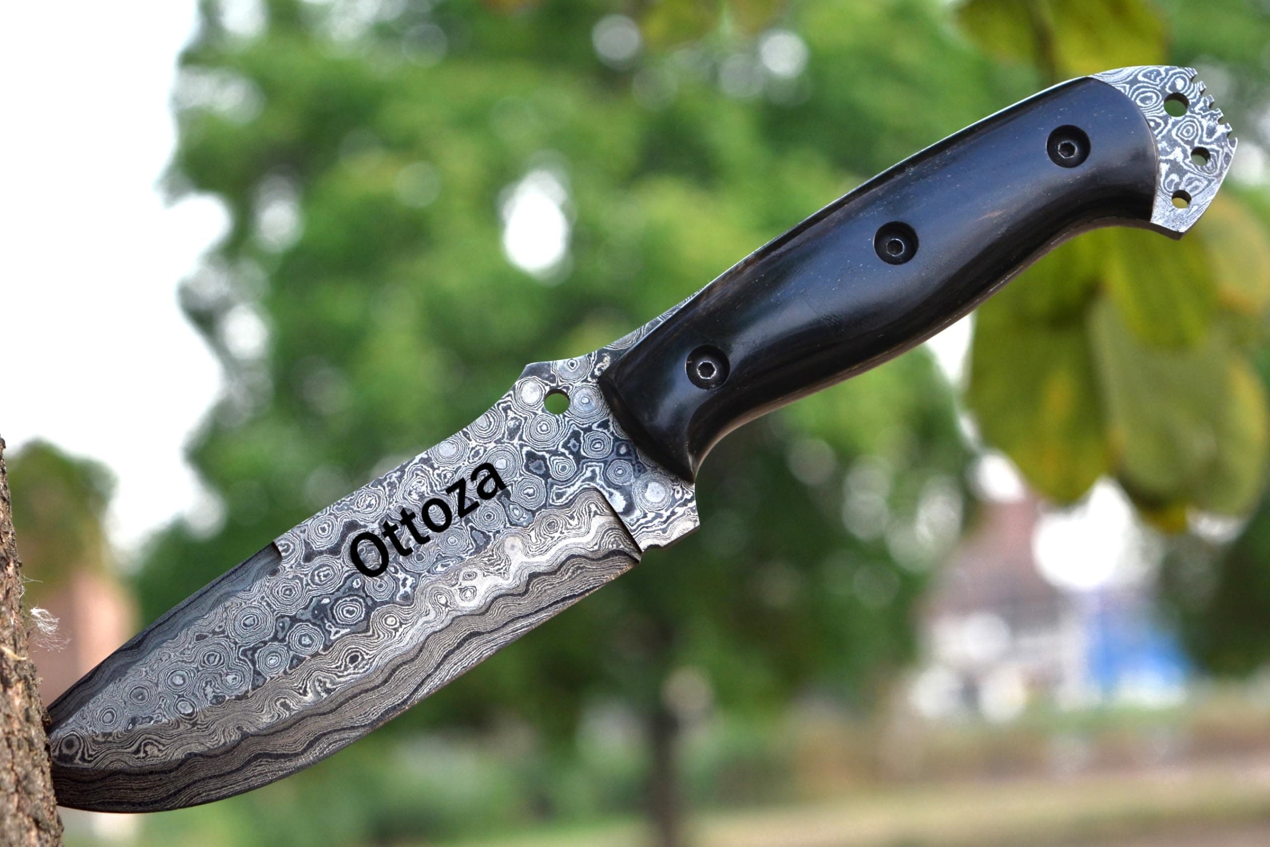 Ottoza Fixed Blade Hunting Knife with Leather Sheath and Horizontal Carry - Cow Horn Handle - Full Tang Outdoor Survival and Camping Knife for Men 408