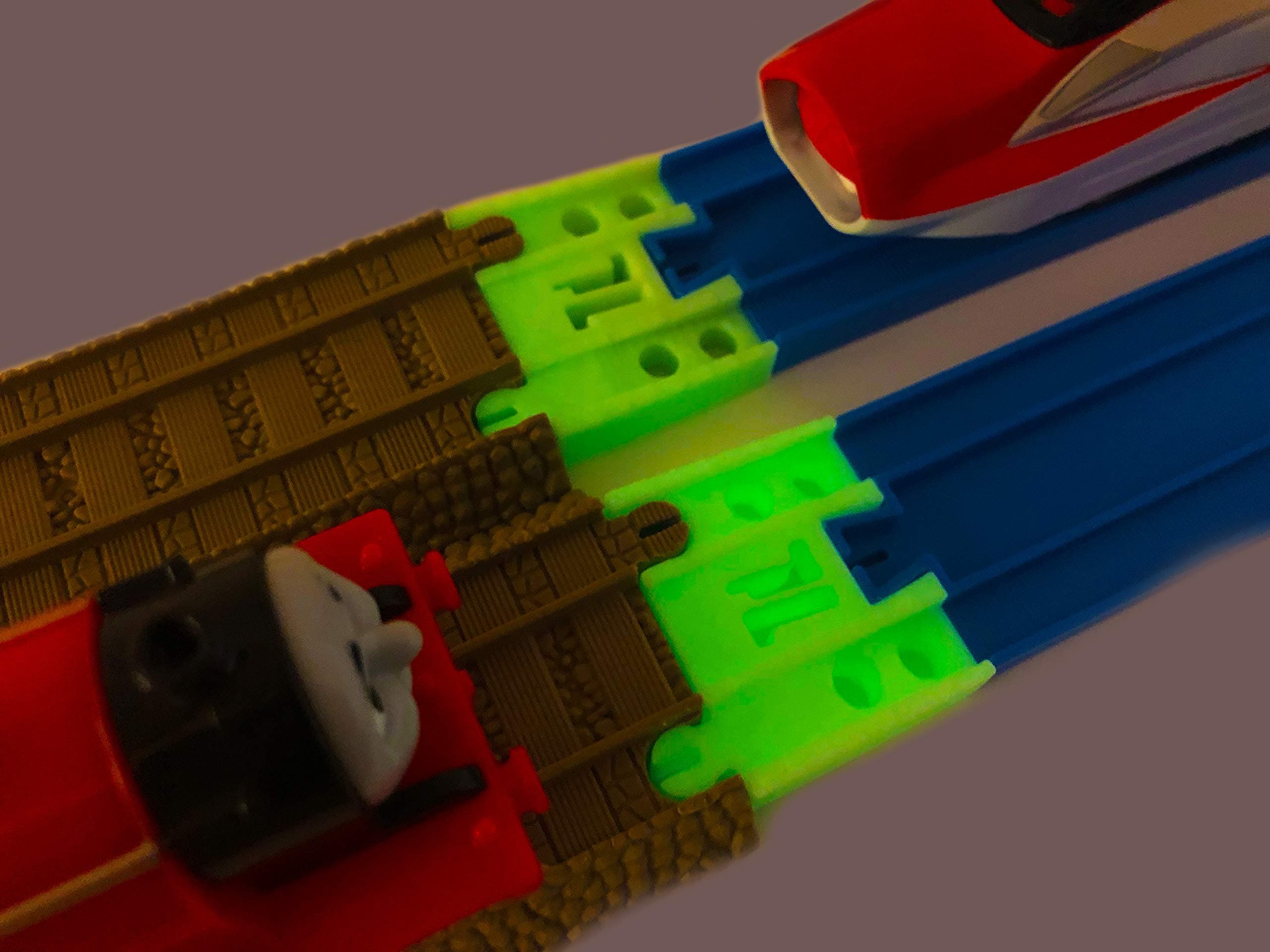 TrainLab Plarail to Brown 2009 Trackmaster Train Track Adapters 2pcs (NiteBrite)