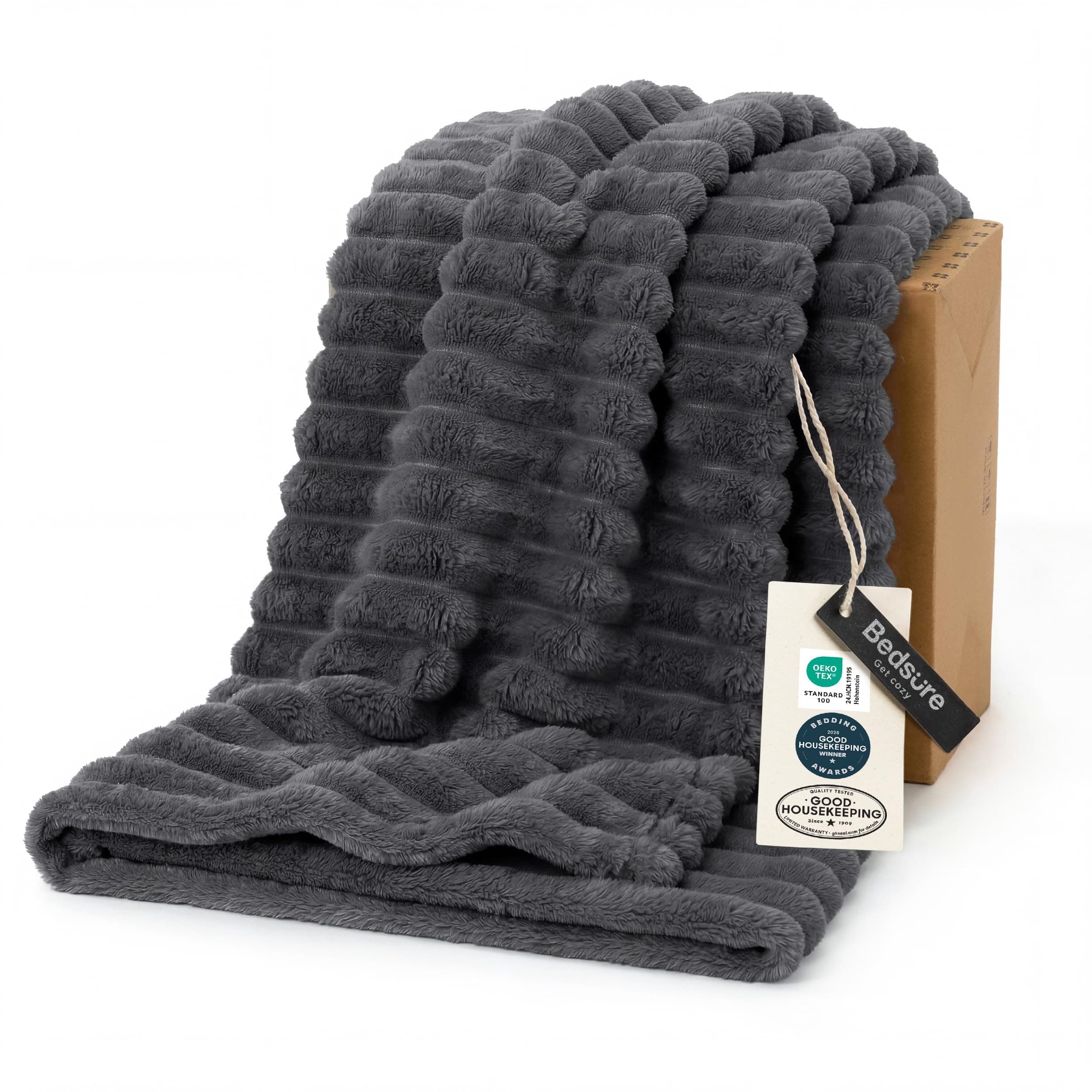 Bedsure Grey Fleece Throw Blanket for Couch - Super Soft Cozy Blankets for Women, Cute Small Throws for Girls, 50x60 Inches