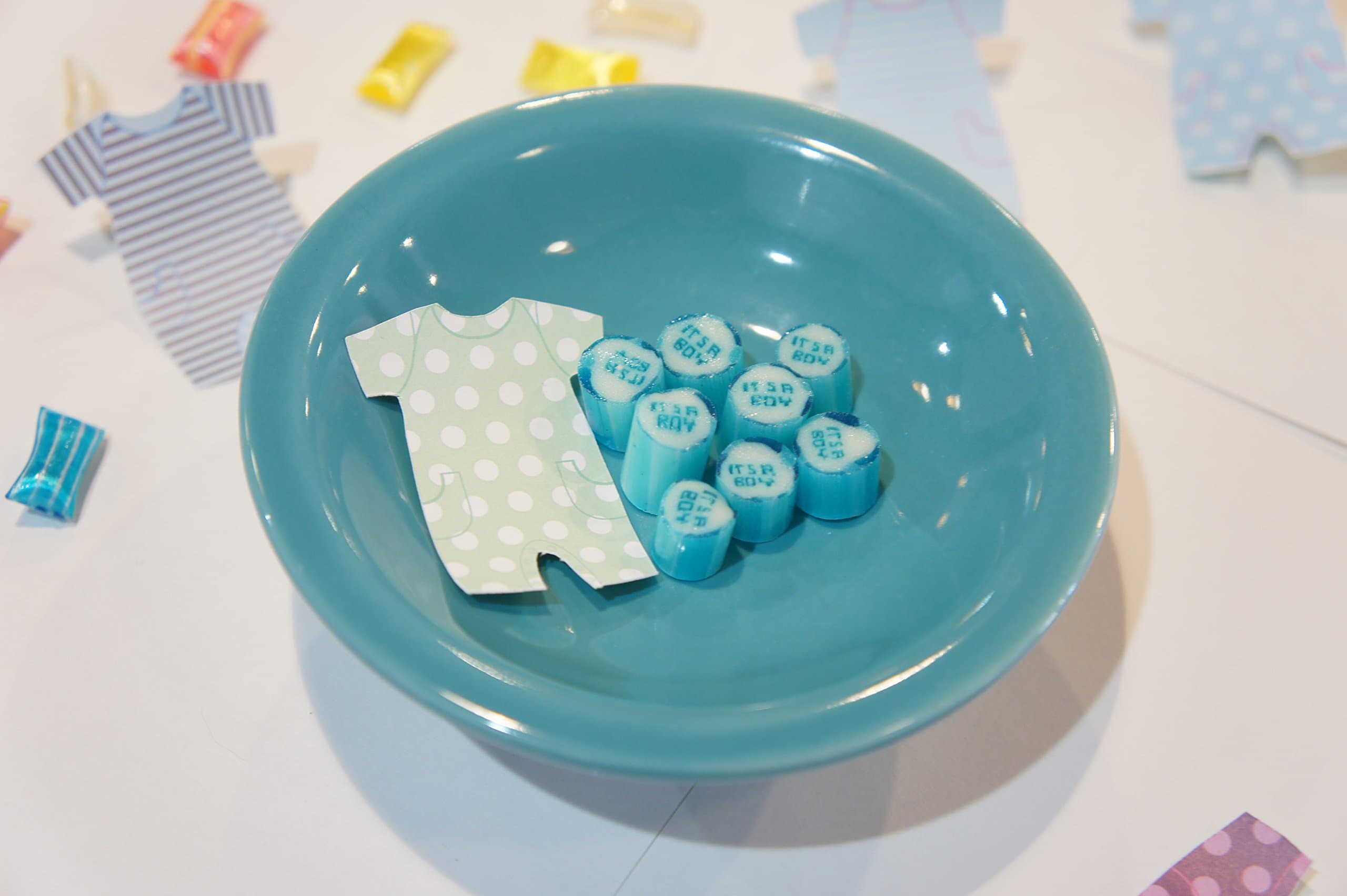 PAPABUBBLE It's a Boy Baby Shower Hard Candy (2oz Small Jar)