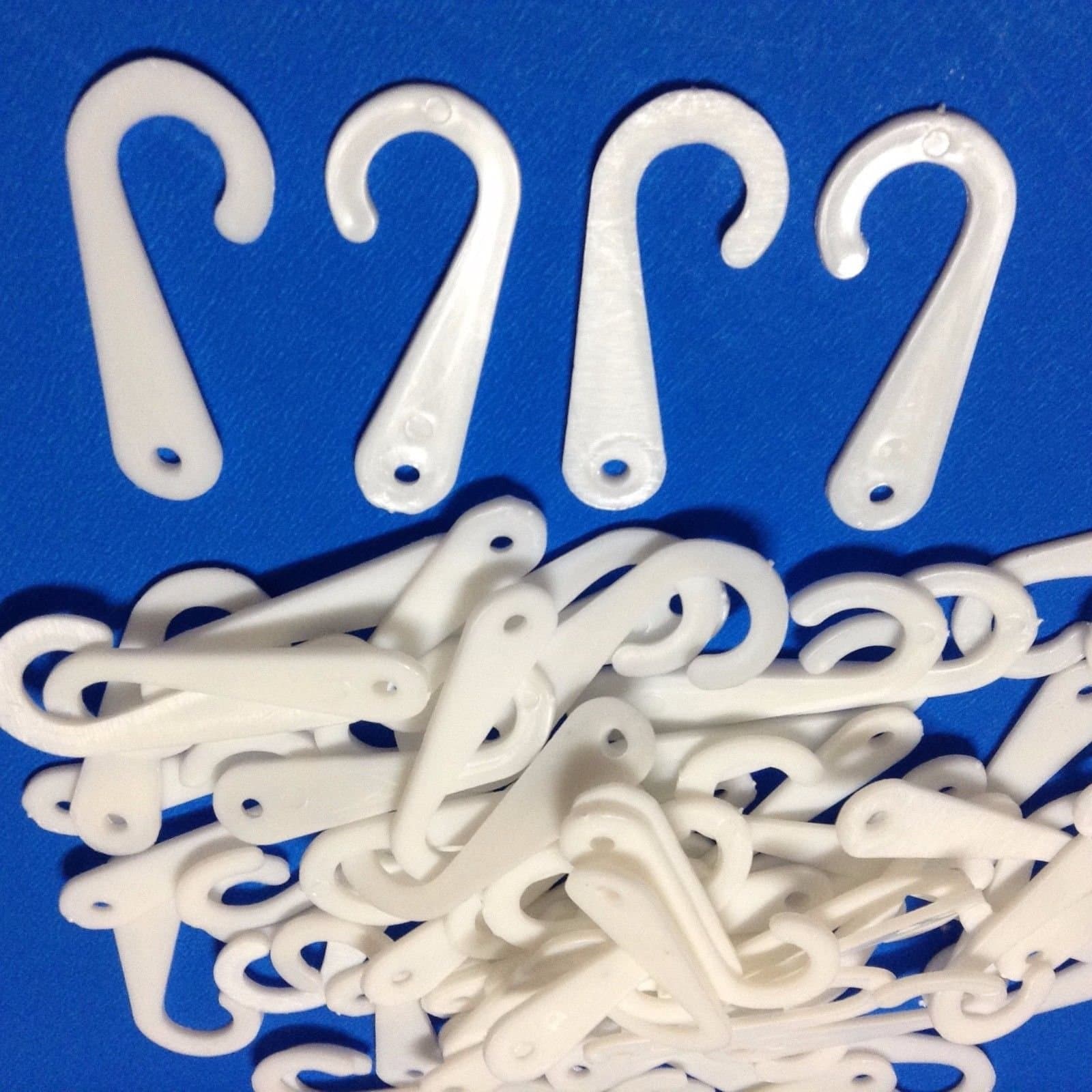 100pcs White Plastic Socks Hanger J Hook Portable Pothook for Small Accessories