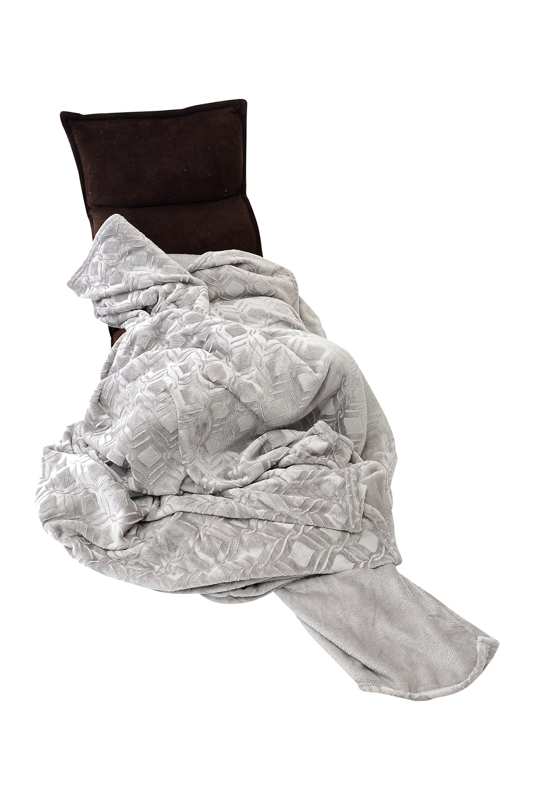 HappyCare Textiles HCT BKT-001 Ultrasoft Diamond Pattern Embossed Micro Velvet Comforter and Blanket